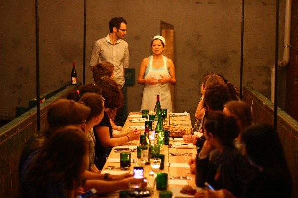 Ресторан Salvage Supperclub, ресторан едят из мусорного бака, Джон Трухафт, John Treuhaft