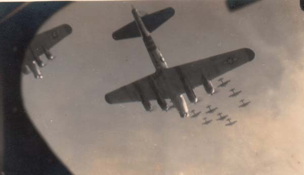 24 человека, которым чудом удалось выжить, после падения с большой высоты люди выжили после падения, истории выживших после падения, люди выжили после падения с высоты