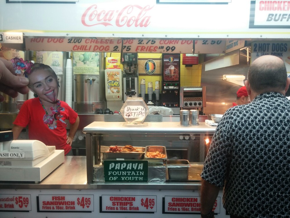 Мой день с Лео, my day with leo, Джоел Стронг, Joel Strong