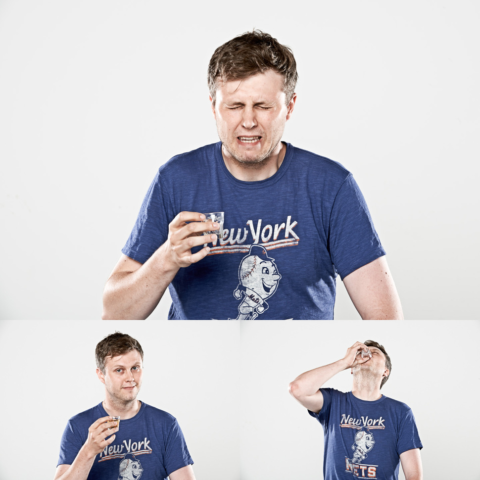 Фотограф снимает смешные сморщенные лица людей, после выпитого ими крепкого алкоголя Тим Чарльз, Tim Charles, лица людей после выпитого алкоголя, смешные лица после крепкого алкоголя