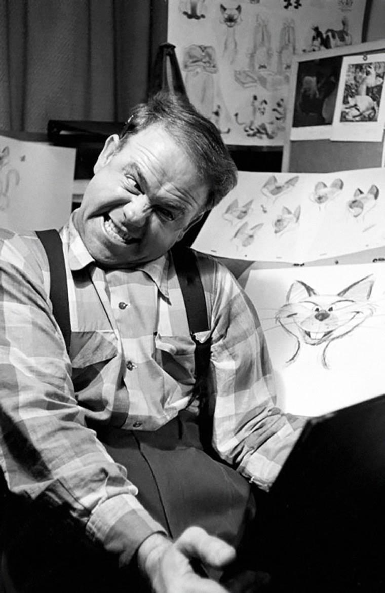 Аниматоры Диснея корчили рожи в зеркало, чтобы изобразить эмоции своих персонажей аниматоры Диснея корчат рожи, мультпликаторы Дисней строят гримасы в зеркало, художники Дисней эмоции персонажей