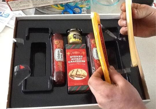 Надписи, которым нельзя верить, на заборе много чего написано, смешная подборка