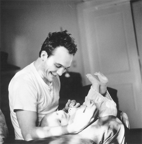 Знаменитые мужчины до 10 утра в фотографиях Вероник Виал мужчины до 10 утра, men before 10 am, Вероник Виал Veronique Vial