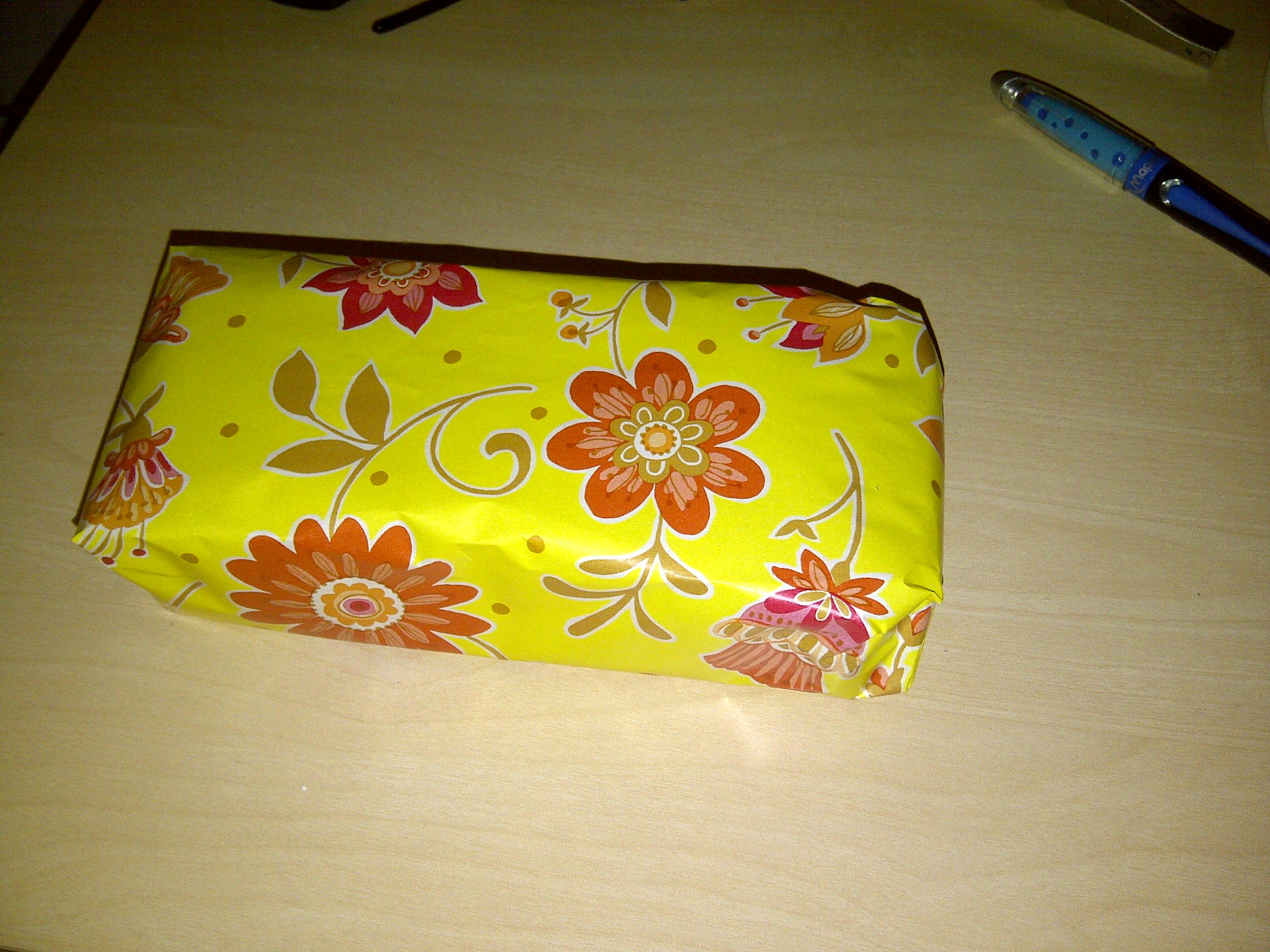 упаковка подарка для девушки, подарок для девушки, садистская упаковка