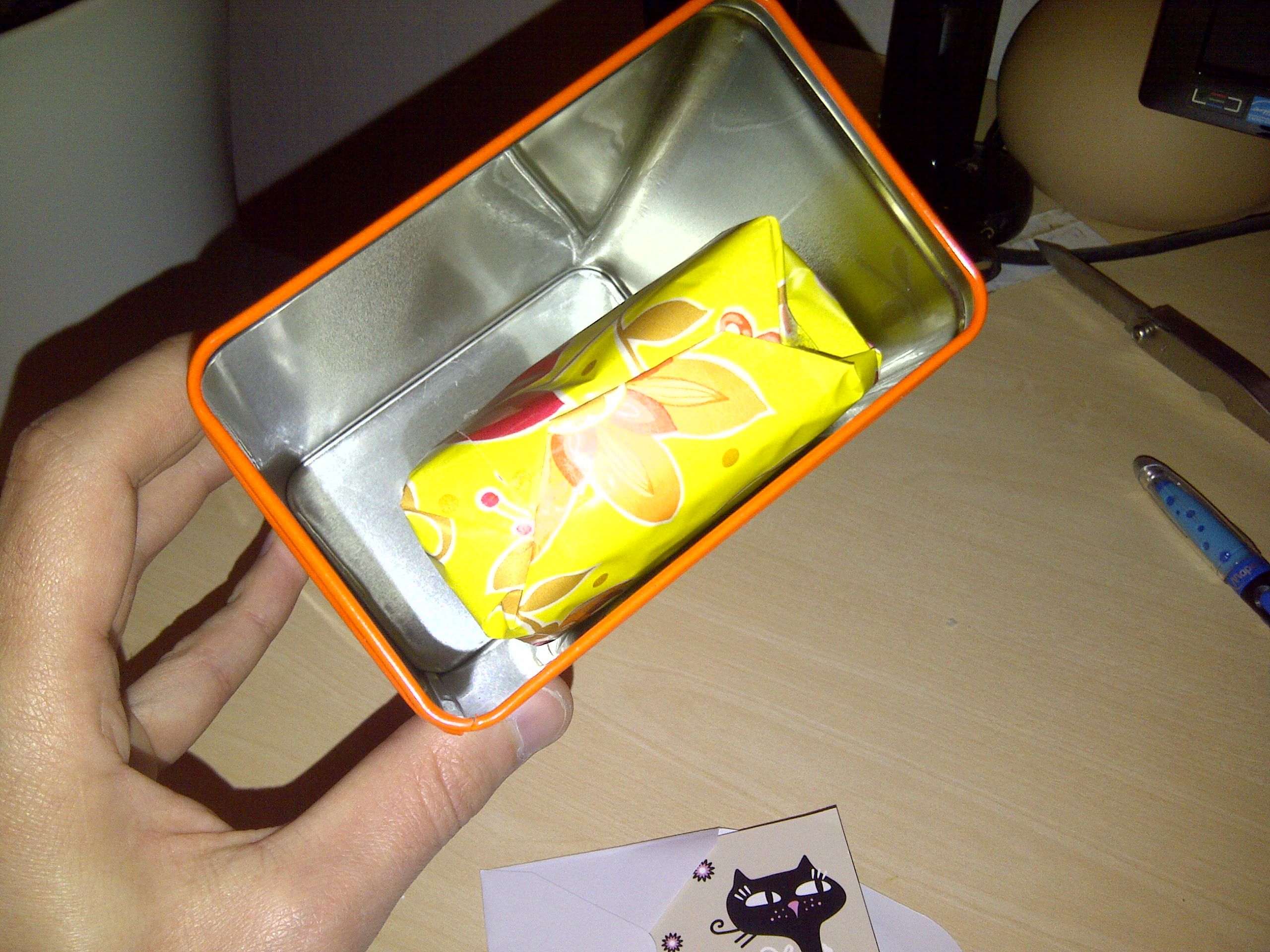 упаковка подарка для девушки, подарок для девушки, садистская упаковка