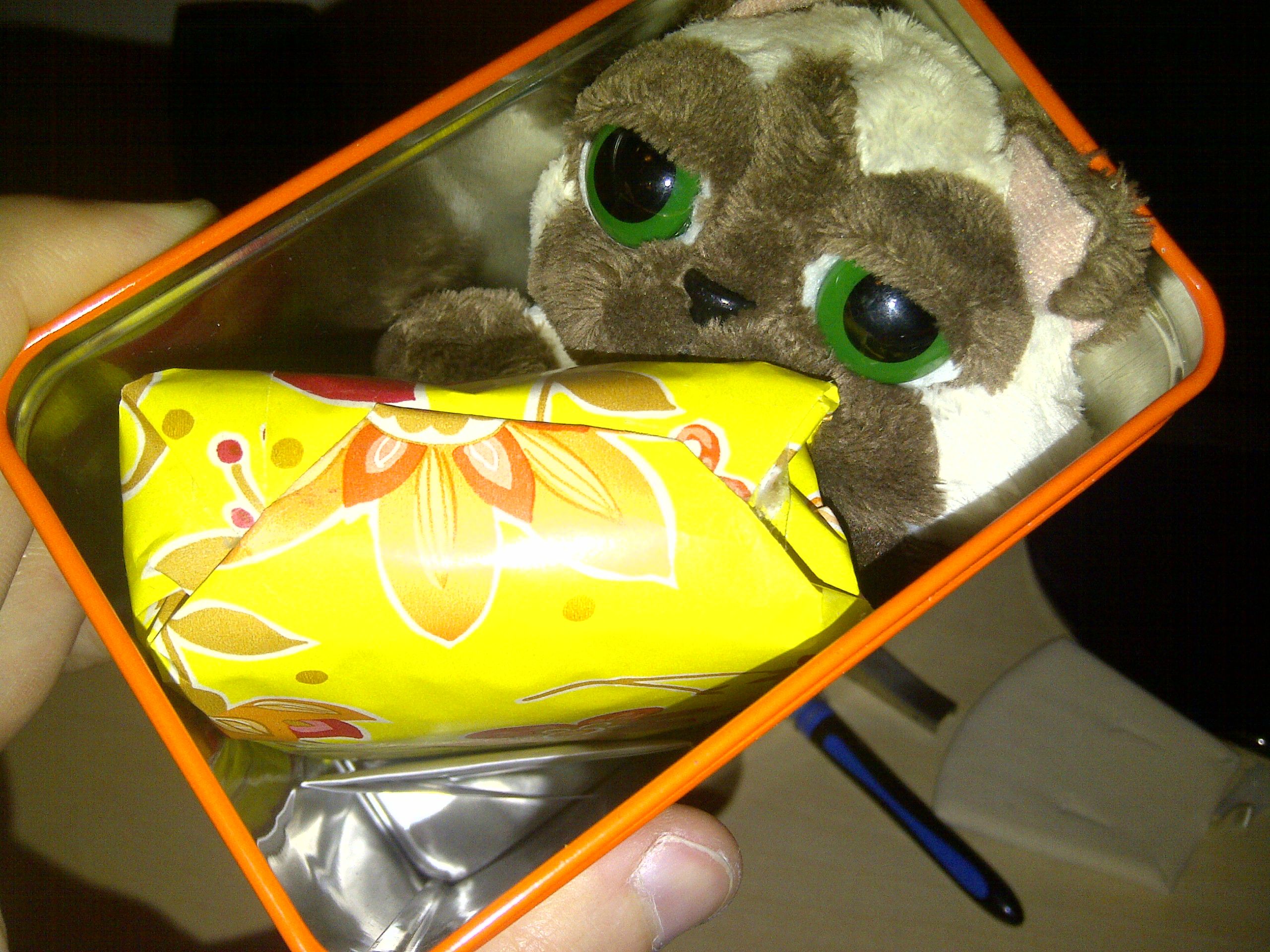 упаковка подарка для девушки, подарок для девушки, садистская упаковка