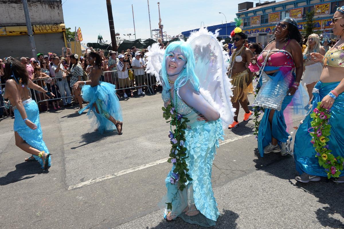 парад русалок кони-айленд, Coney Island Mermaid Parade 2014