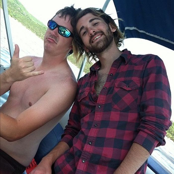 Постепенное превращение парня в девушку, посредством заместительной гормональной терапии превращение парня в девушку, превращение в девушку ЗГТ, заместительная гормональная терапия, стал девушкой гормоны