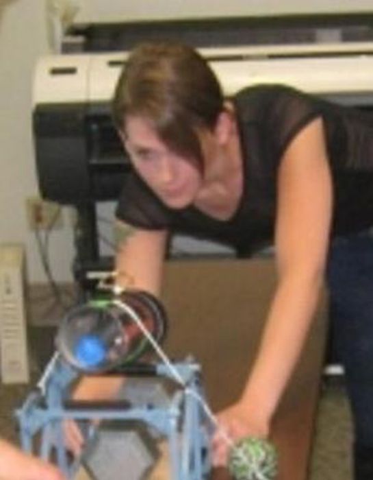 Постепенное превращение парня в девушку, посредством заместительной гормональной терапии превращение парня в девушку, превращение в девушку ЗГТ, заместительная гормональная терапия, стал девушкой гормоны