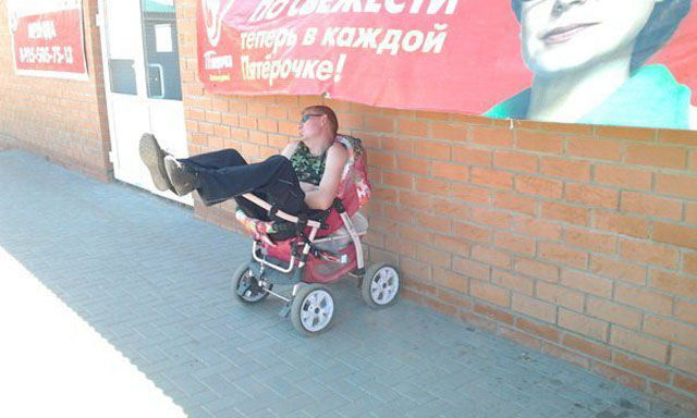 это россия детка, умом россию не понять, тем временем в России