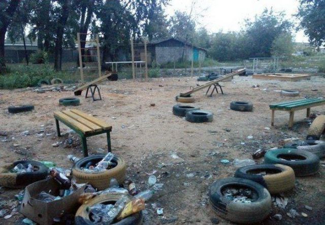 это россия детка, умом россию не понять, тем временем в России