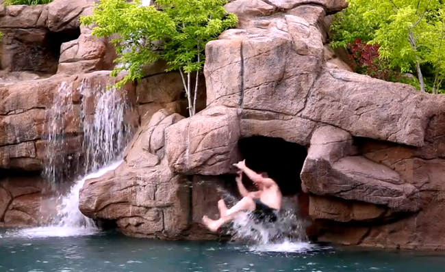 Фантастический бассейн за 2 млн долларов, который таит в себе множество сюрпризов бассейн в штате Юта, бассейн за 2 млн долларов, самый роскошный бассейн, самый шикарный бассейн