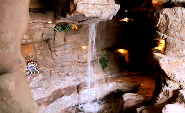 Фантастический бассейн за 2 млн долларов, который таит в себе множество сюрпризов бассейн в штате Юта, бассейн за 2 млн долларов, самый роскошный бассейн, самый шикарный бассейн