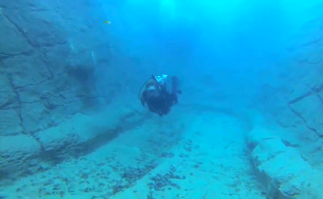 Фантастический бассейн за 2 млн долларов, который таит в себе множество сюрпризов бассейн в штате Юта, бассейн за 2 млн долларов, самый роскошный бассейн, самый шикарный бассейн