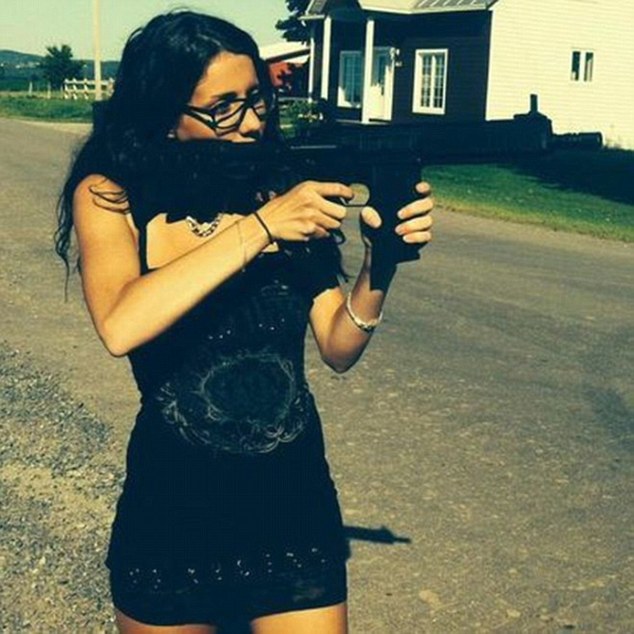 Стефани Бодуа, Stéphanie Beaudoin, самая сексуальная преступница