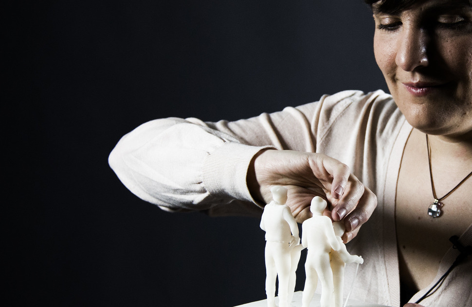 3d фотографии для ослепших людей, 3d фотографии для слепых людей, распечатали фотографии в 3d