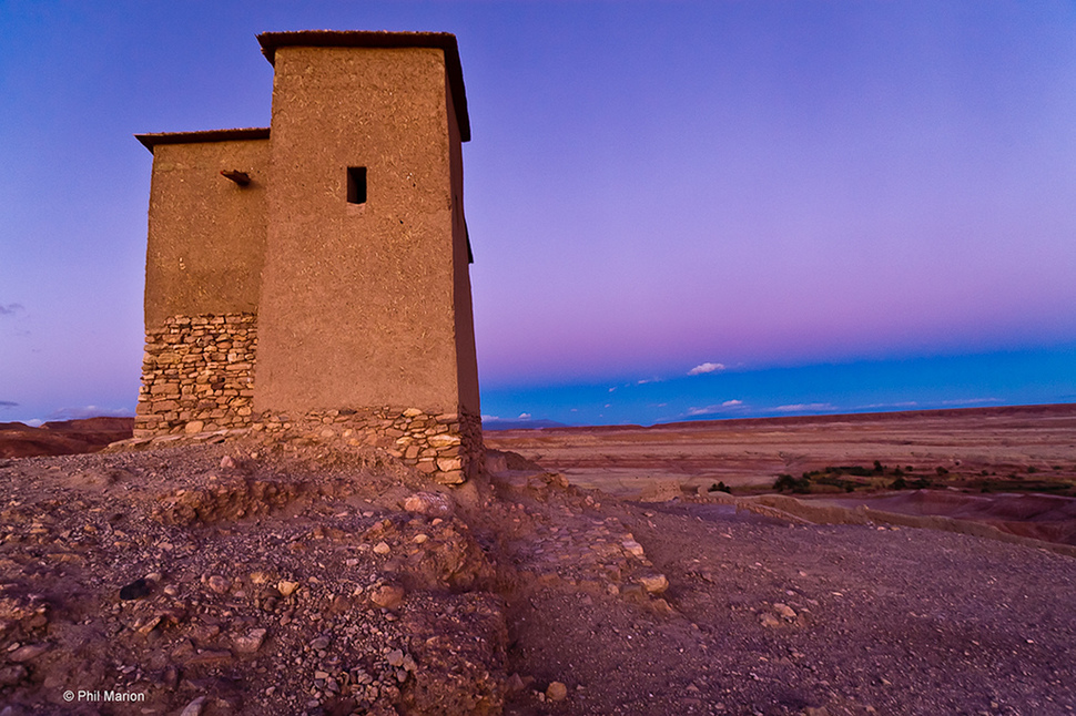 дома вдали от цивилизации, дом в лесу, изолированные дома