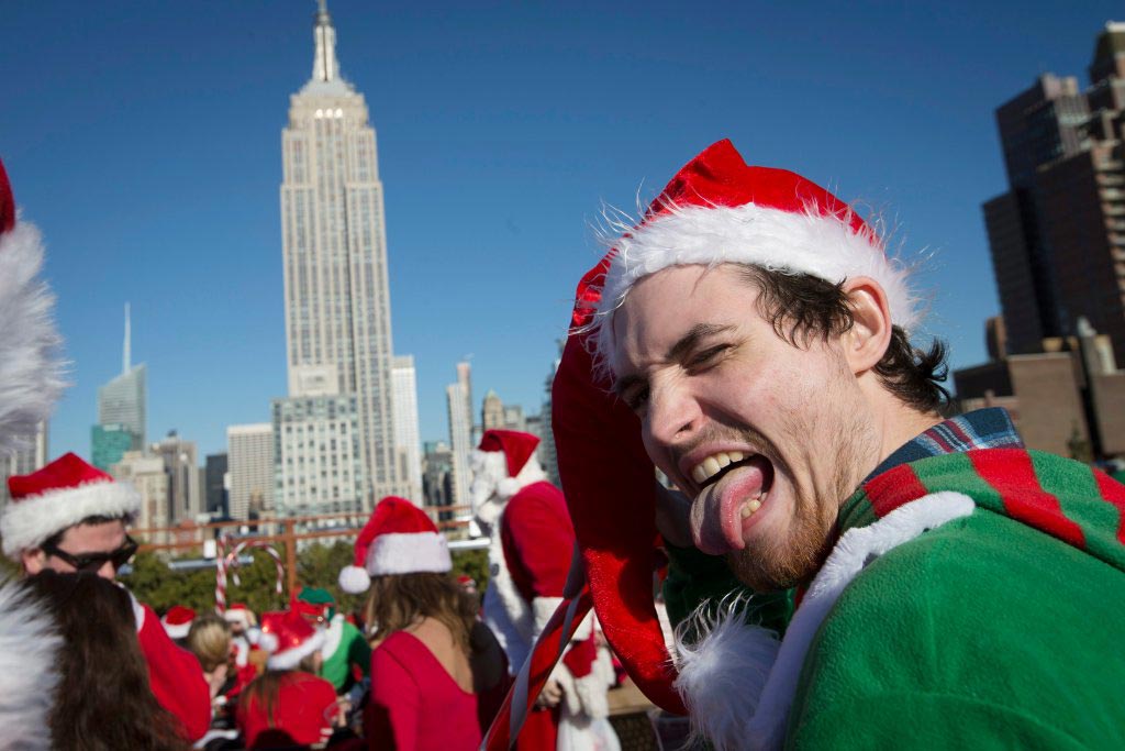 Безумный парад пьяных Санта-Клаусов SantaCon 2014, сантакон 2014, пьяный санта-клаус