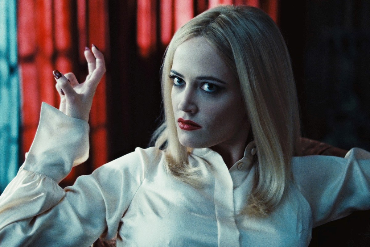 сексуальные злодейки, кинозлодейки, злодейки в кино