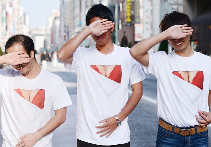 Новая японская мода. Футболки демонстрирующие якобы большую грудь креативные футболки , дизайнер Такаюки Фукудзава, футболки с принтом