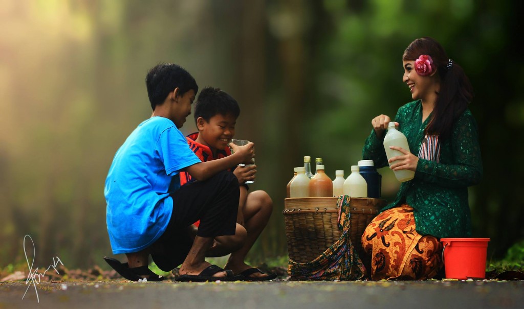Повседневная жизнь индонезийской деревни в ярких фотографиях Германа Дамара Герман Дамар Herman Damar, жители Индонезии, индонезийская деревня