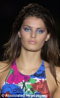 Велатерапия. Волосы до, во время и после того, как их подровняли огнем