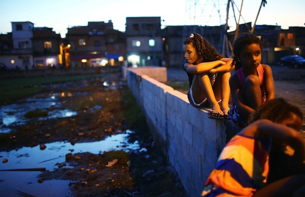 реальная жизнь чемпионат мира Бразилия взгляд на жизнь Бразилия, реальная Бразилия, жизнь на обочине Бразилия