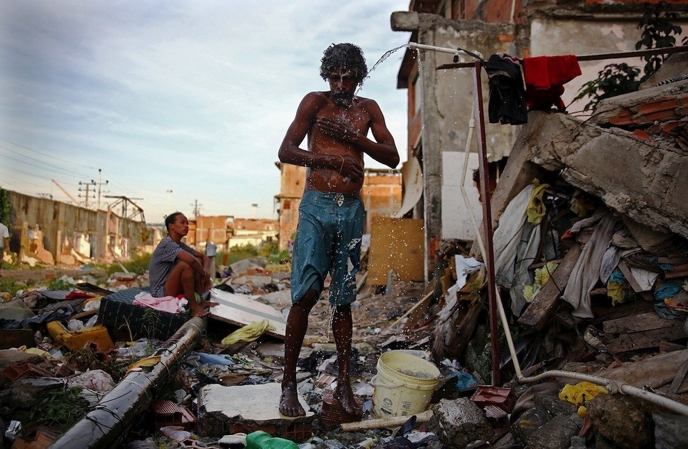 реальная жизнь чемпионат мира Бразилия взгляд на жизнь Бразилия, реальная Бразилия, жизнь на обочине Бразилия