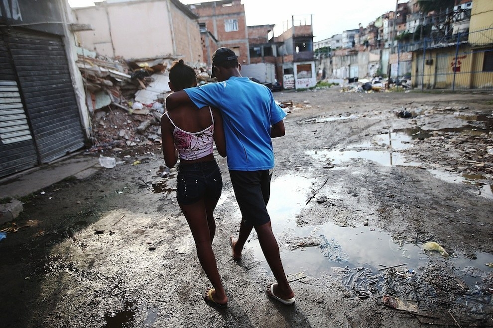 реальная жизнь чемпионат мира Бразилия взгляд на жизнь Бразилия, реальная Бразилия, жизнь на обочине Бразилия