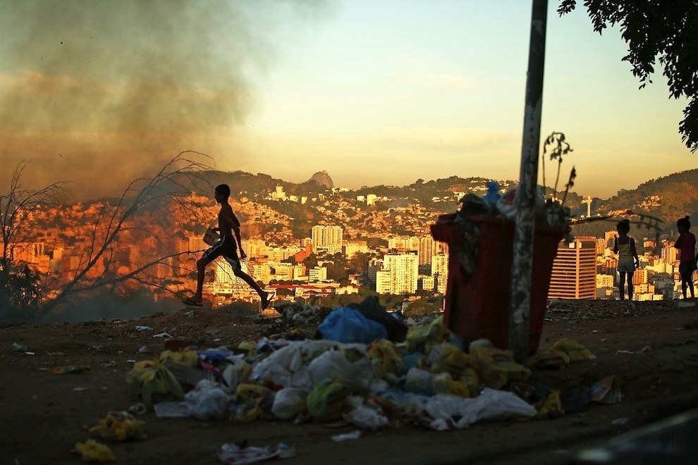 реальная жизнь чемпионат мира Бразилия взгляд на жизнь Бразилия, реальная Бразилия, жизнь на обочине Бразилия