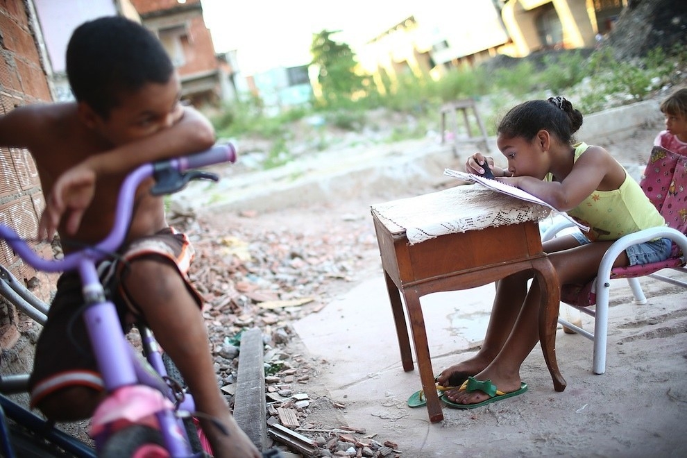 реальная жизнь чемпионат мира Бразилия взгляд на жизнь Бразилия, реальная Бразилия, жизнь на обочине Бразилия