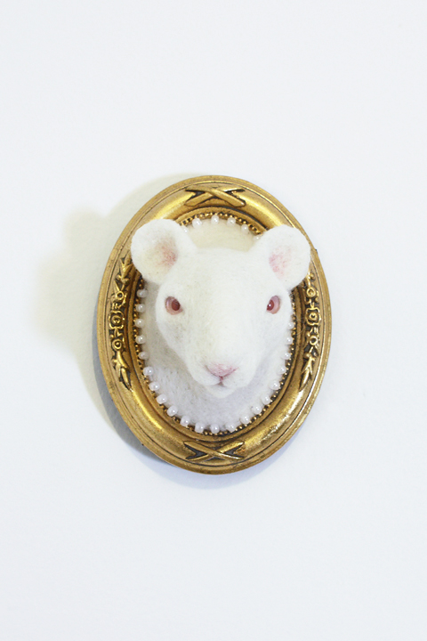 Zoe Williamsскульптуры из фетра, войлочные скульптуры охотничьи трофеи, Зои Уильямс Zoe Williams 