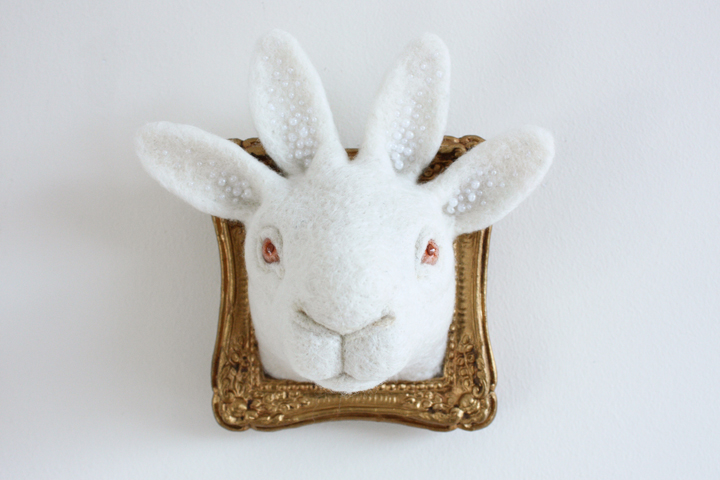 Zoe Williamsскульптуры из фетра, войлочные скульптуры охотничьи трофеи, Зои Уильямс Zoe Williams 