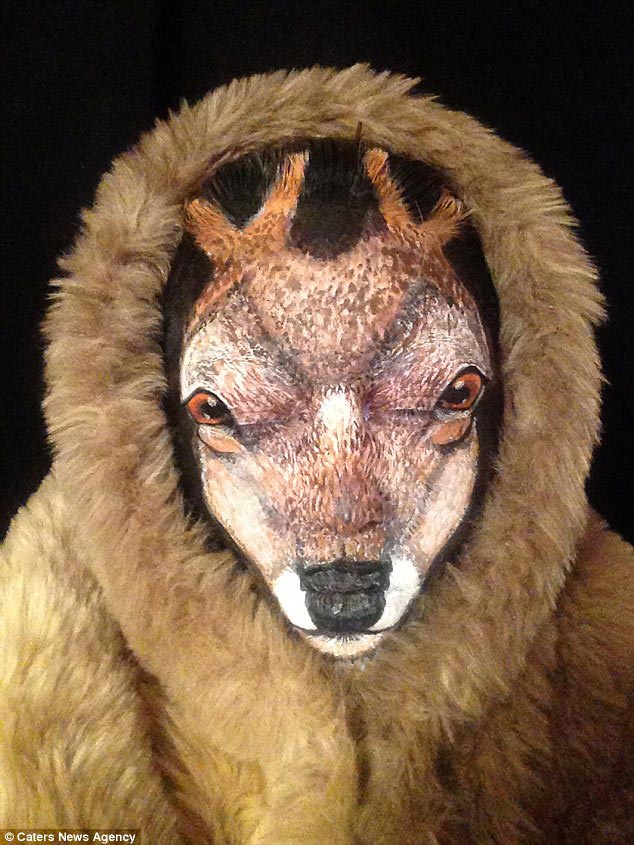 Мария Мэлоун-Герба, Maria Malone-Guerbaa, визажист превратила лицо в голову оленя, грим голова оленя, макияж голова оленя, визажист превратила себя в оленя