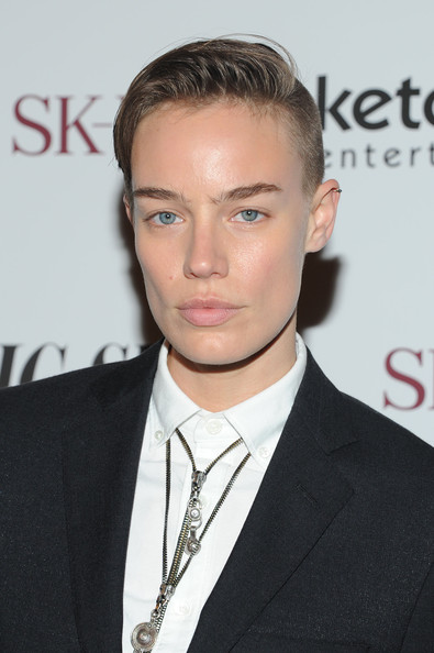 Эллиотт Сейлорс, Elliott Sailors,андрогин, модель