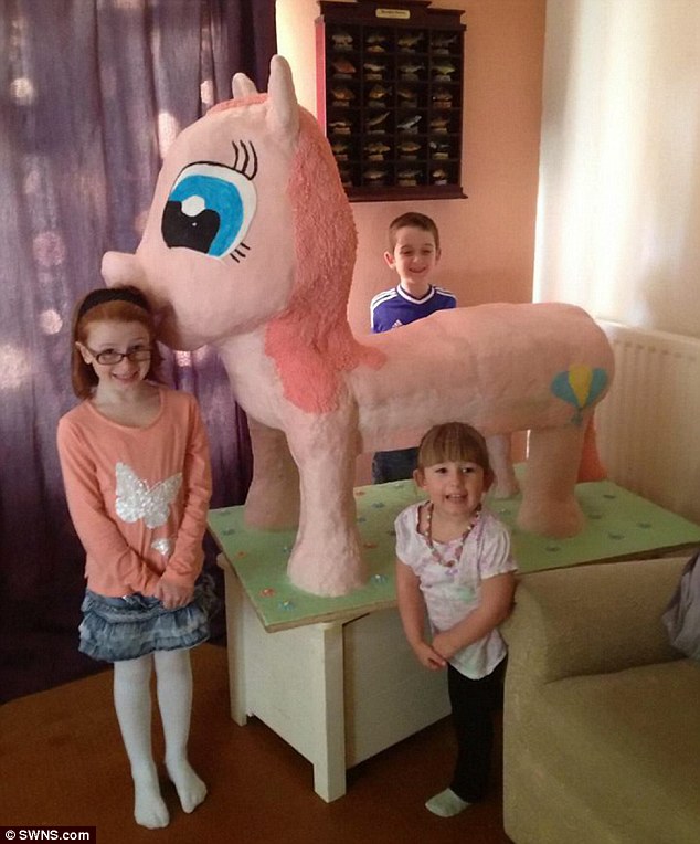 My Little Pony cake, торт в виде пони весом в 50 кг