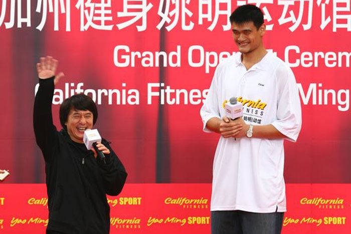 Трудная жизнь гигантского китайского баскетболиста Яо Мина Яо Мин, Yao Ming , самый высокий баскетболист