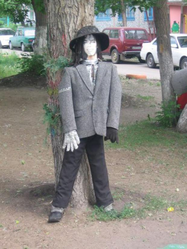 это россия детка, умом россию не понять, тем временем в России 