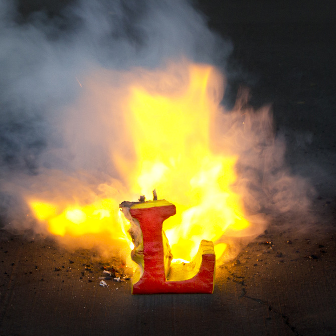 любовная бомба, Девушка сделала Любовную бомбу, бомба, признаться в любви