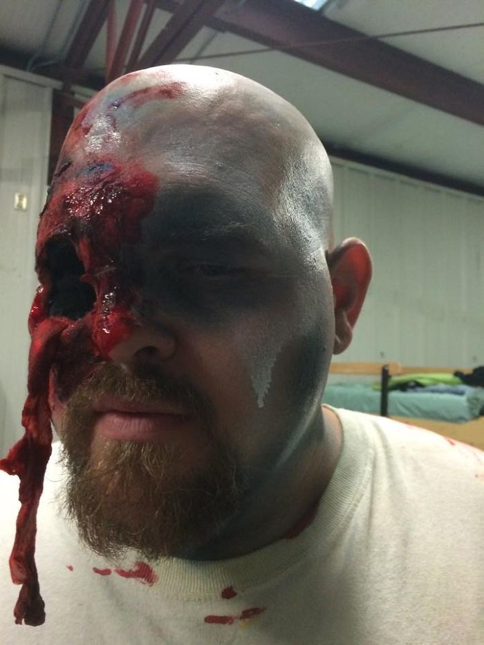 жуткий хэллоуинский макияж, страшный грим