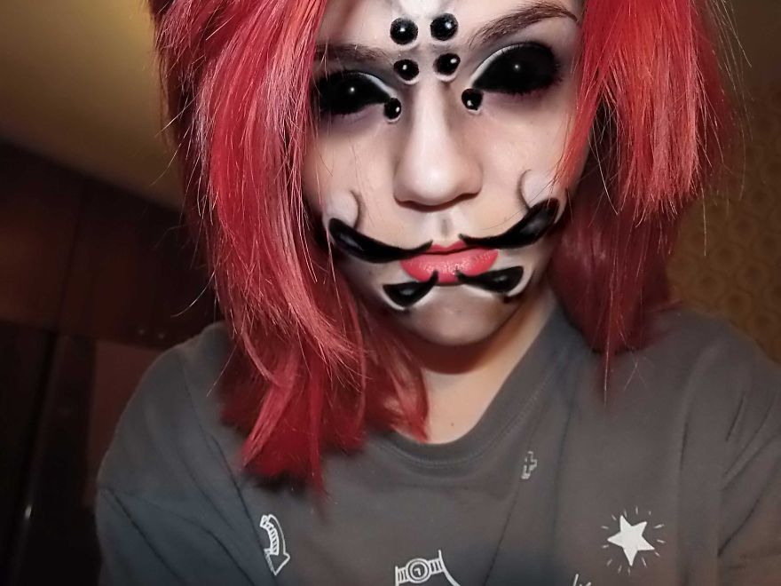 жуткий хэллоуинский макияж, страшный грим
