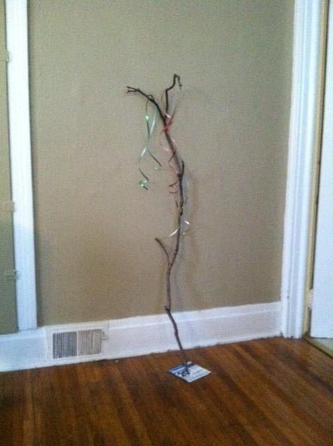 худшие украшения на новый год, самодельная ёлка, провальные украшения