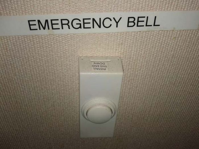 Люди, плохо выполняют свою работу, кривые руки, работники