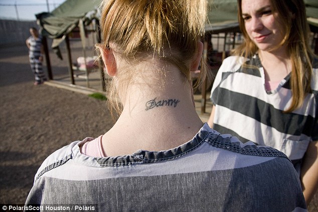 Жизнь в кандалах, Chain Gang, Женская колония, Estrella Jail, в Аризоне, США