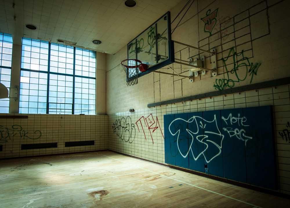 Сайлент Хилл, фотограф  Джонни Джу, Jonny Joo, безлюдные места, заброшенные здания, Silent Hill, город ужасов