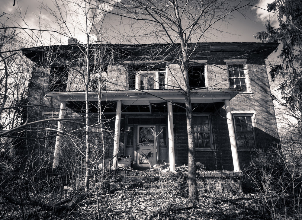 Сайлент Хилл, фотограф  Джонни Джу, Jonny Joo, безлюдные места, заброшенные здания, Silent Hill, город ужасов