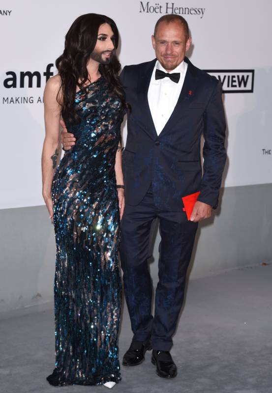 Кончита Вурст Канны 2014, AmFAR «Кино против СПИДа» Кончита вурст, платье Кончиты Вурст