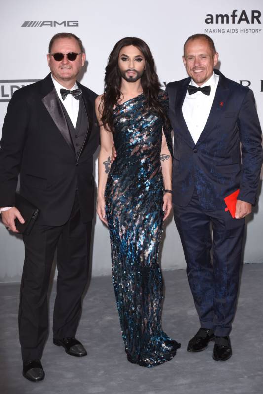 Кончита Вурст Канны 2014, AmFAR «Кино против СПИДа» Кончита вурст, платье Кончиты Вурст