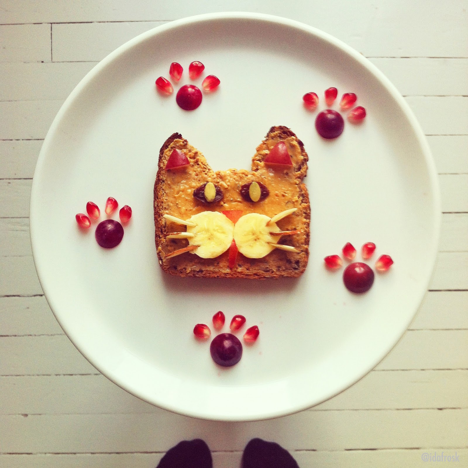 картины на тостах Ида Скивенес, съедобные картины Ида Скивенес