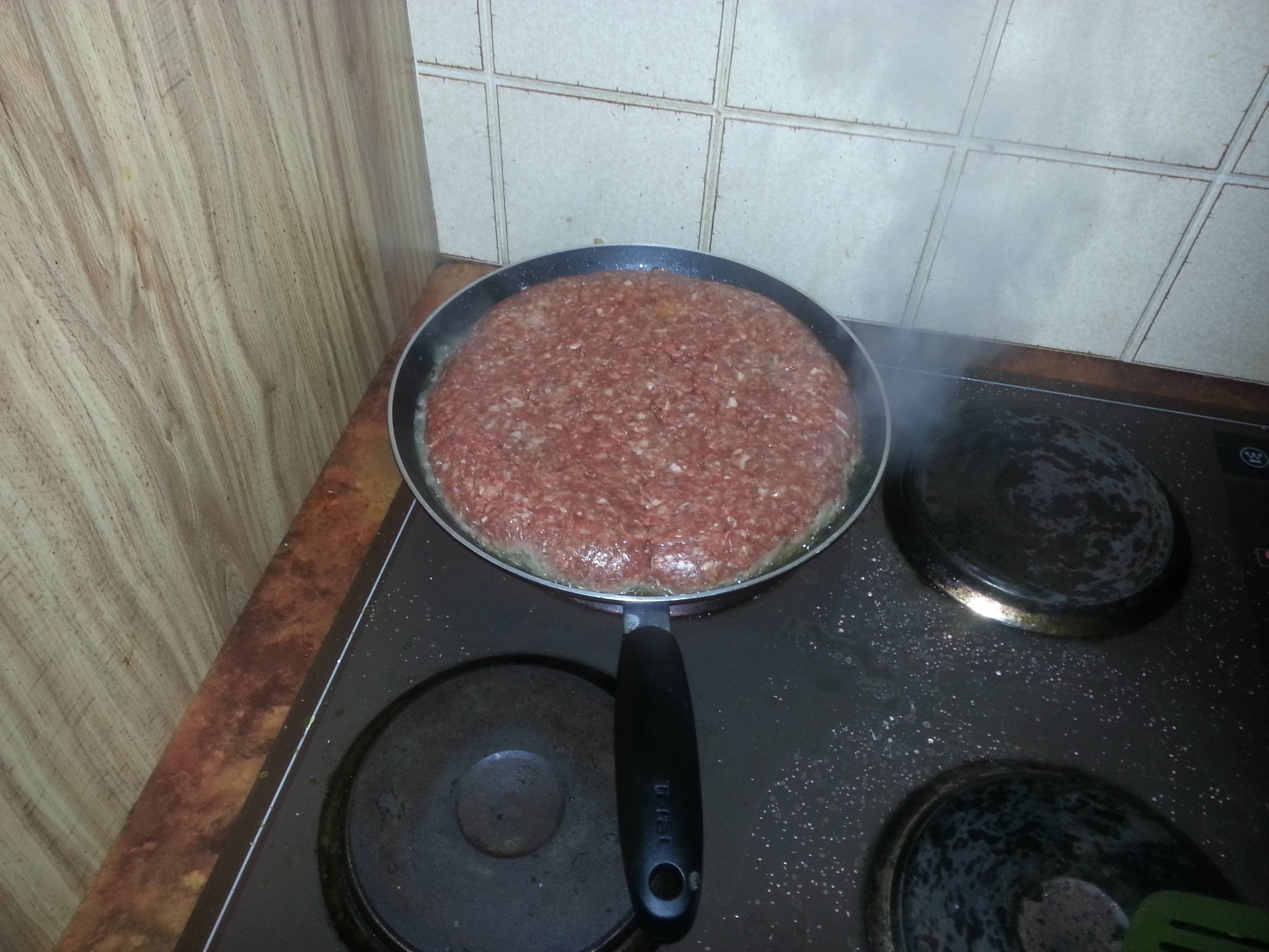 пицца-гамбургер, три американца приготовили, гамбургер из пицц